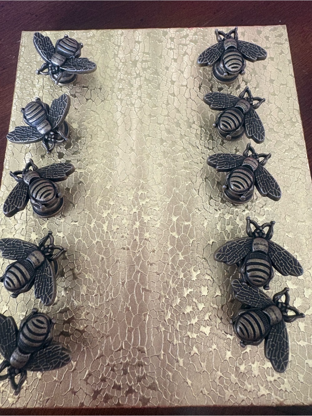 Bee design draw pulls - Picture 3 of 6